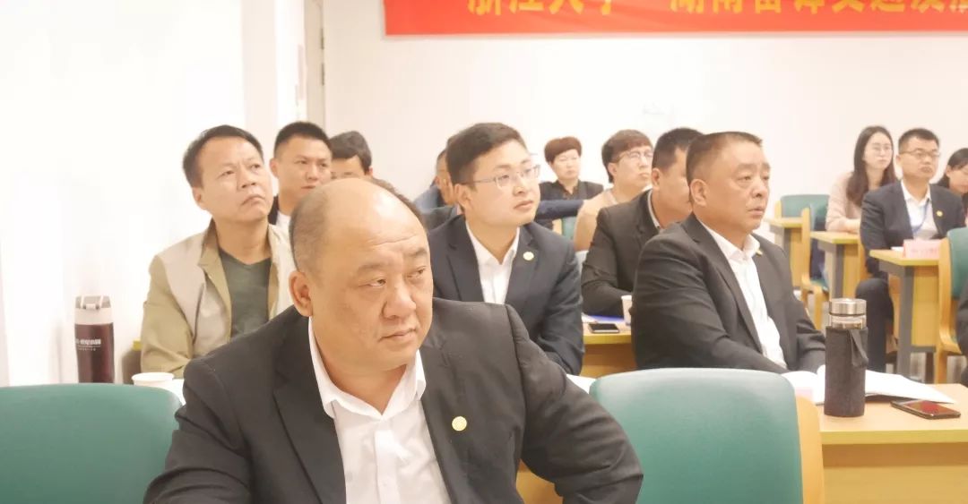 長沙紅光保安服務(wù)有限公司,長沙安保服務(wù),長沙安全服務(wù),長沙非武裝押運,勞務(wù)派遣服務(wù)