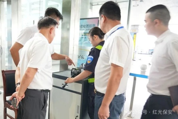 長沙紅光保安服務(wù)有限公司,長沙安保服務(wù),長沙安全服務(wù),長沙非武裝押運,勞務(wù)派遣服務(wù)